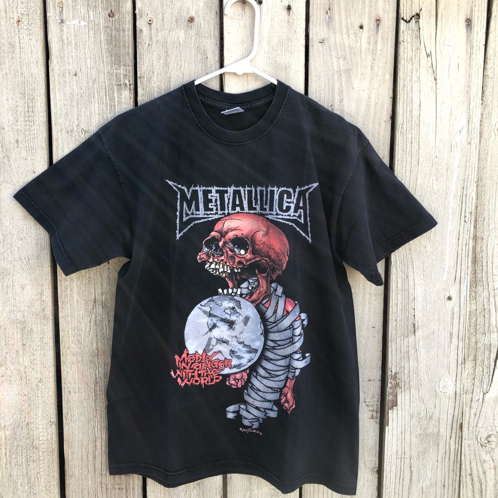 Vintage Metallica tour tee